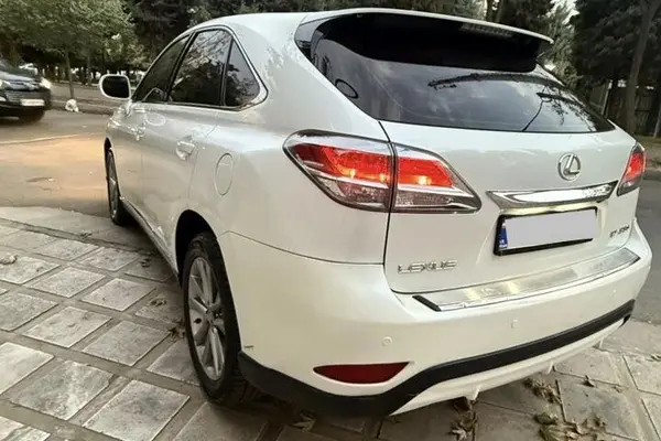 لکسوس، RX