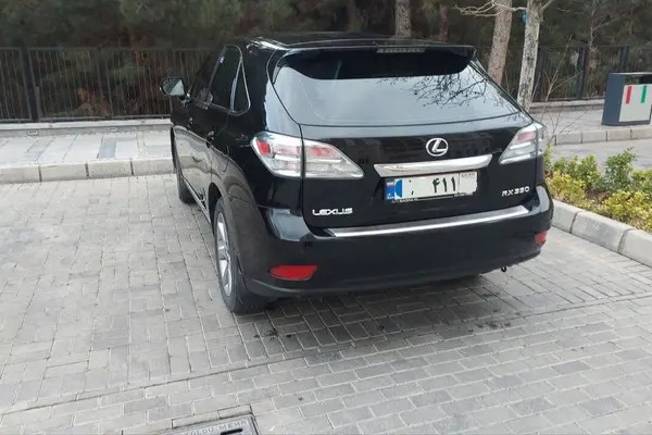 لکسوس، RX