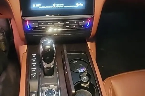 مازراتی، کواتروپورته