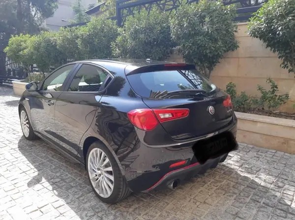 آلفارومئو، جولیتا