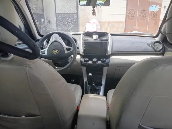 لیفان، X60