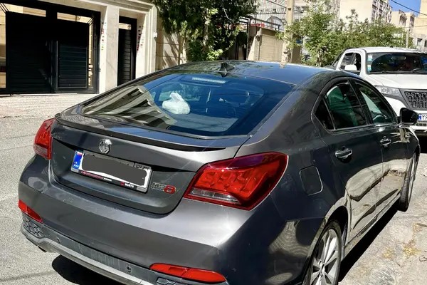 ام جی، 6