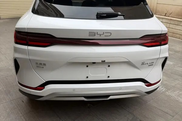 بی وای دی، سانگ پلاس DMi