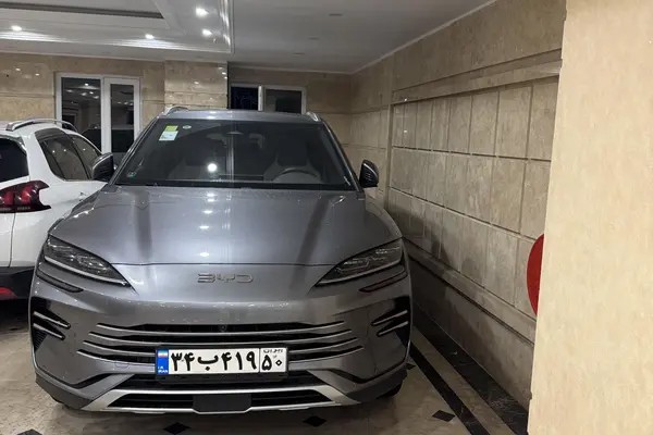 بی وای دی، سانگ پلاس DMi
