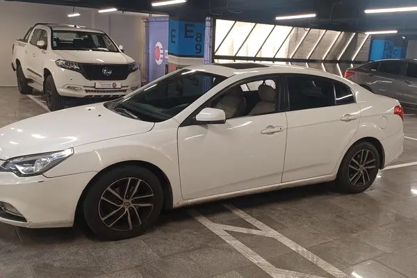 بسترن، B50F