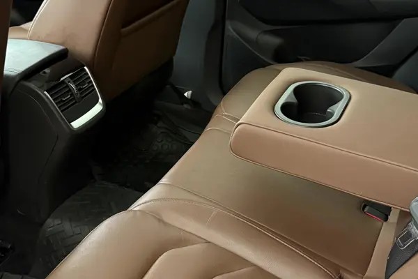 بورگوارد، BX5