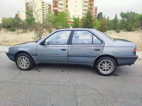 پژو، 405