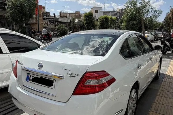 نیسان، تی ینا (مونتاژ)