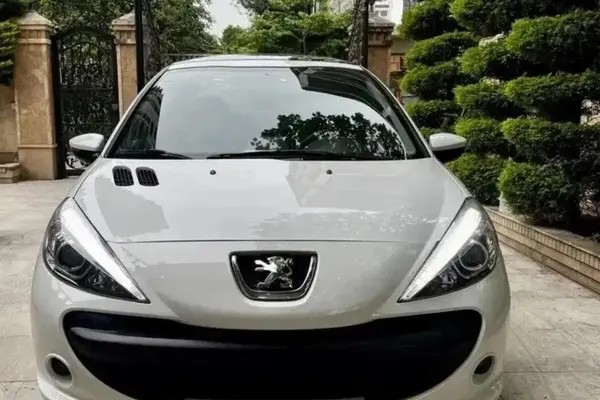 پژو، 207
