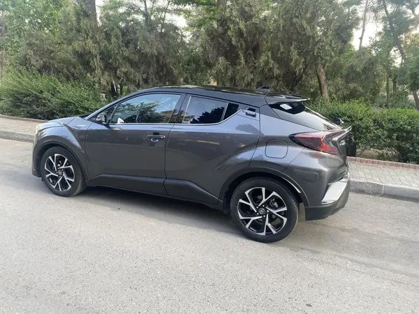 تویوتا، C-HR هیبرید