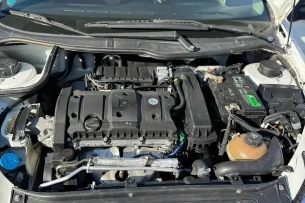 پژو، 206 SD
