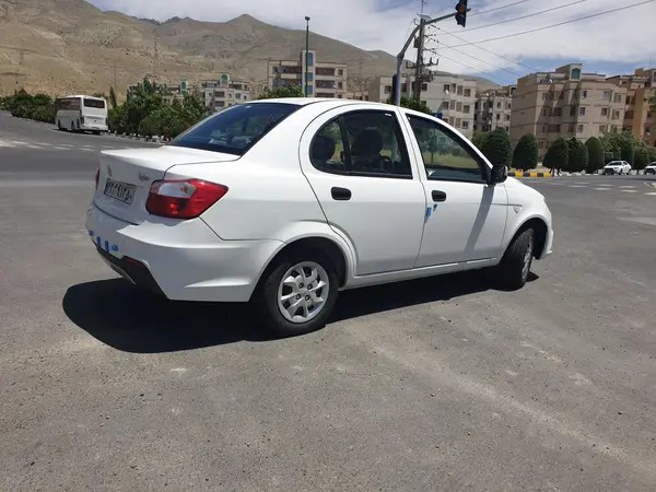 ساینا، S