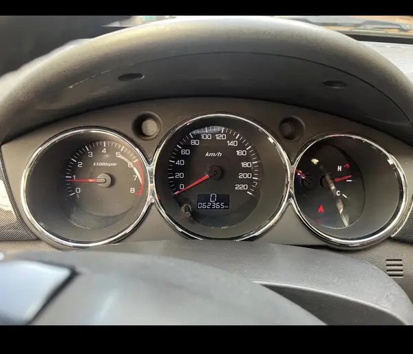 دانگ فنگ، H30 کراس