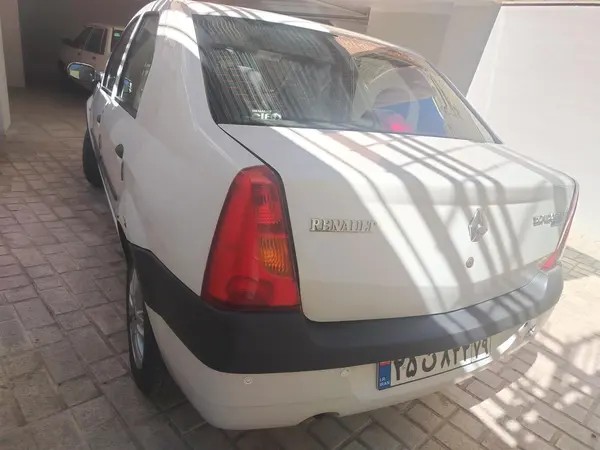 رنو، تندر 90