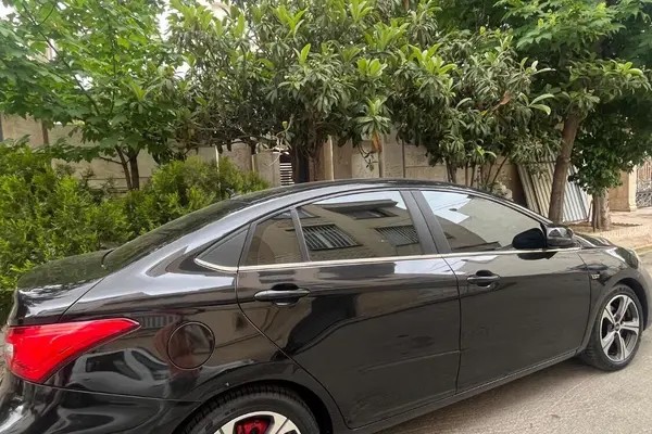 چری، آریزو 5T اسپرت FL