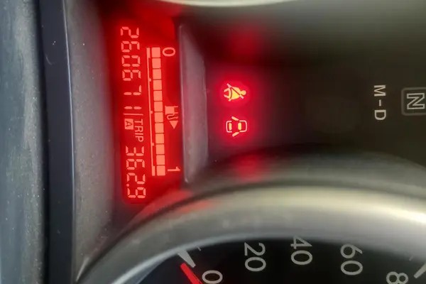 مزدا، 3 نیو صندوق دار
