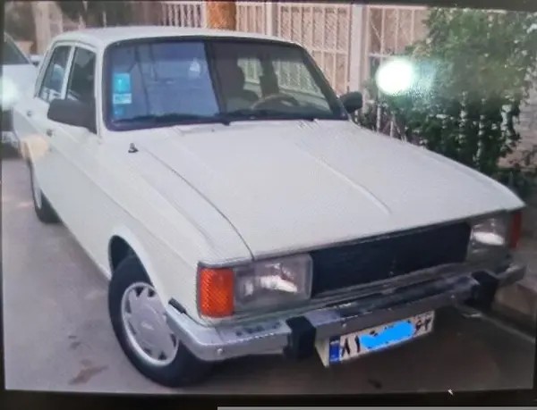 پیکان، سدان