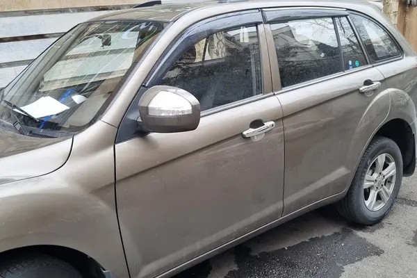 لیفان، X60