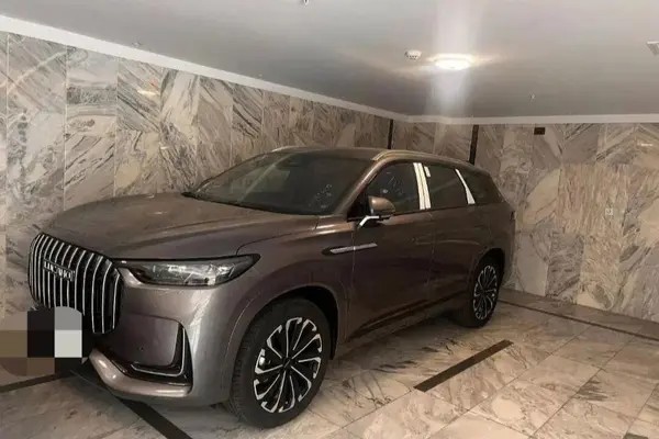 لوکانو، L8