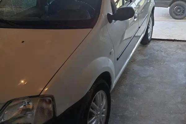 رنو، تندر 90