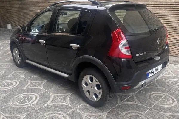 رنو، ساندرو استپ وی