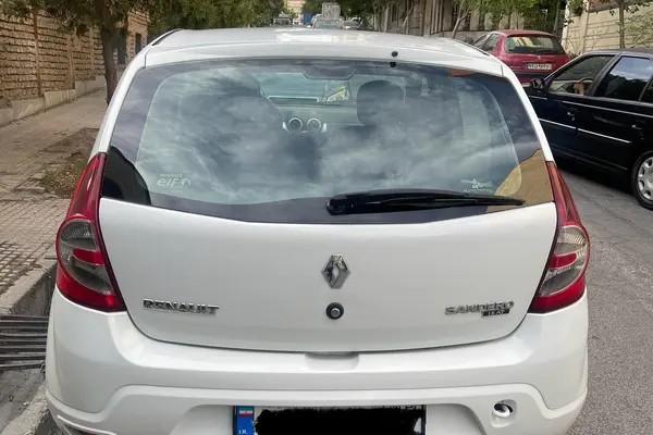 رنو، ساندرو