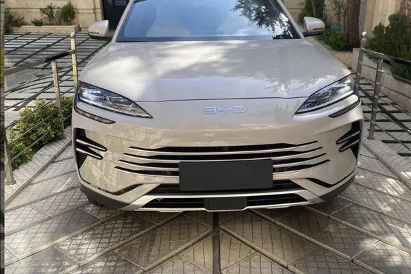 بی وای دی، سانگ پلاس DMi