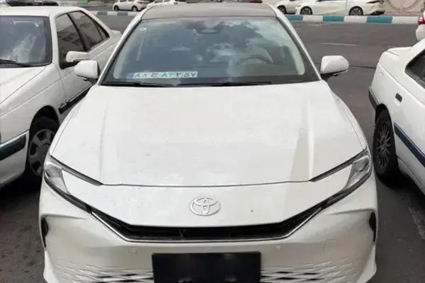 تویوتا، کمری هیبرید