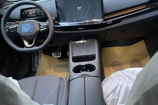 فولکس، آی دی یونیکس