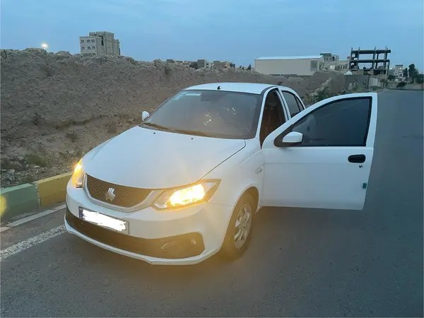 ساینا، S
