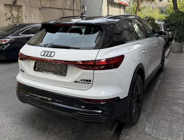 آئودی، Q5 e-tron