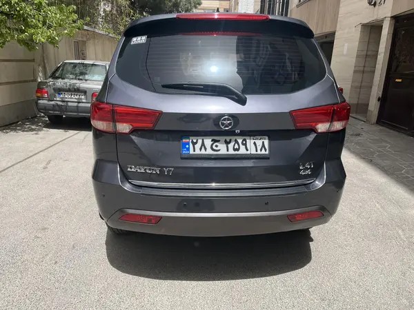 دایون، Y7