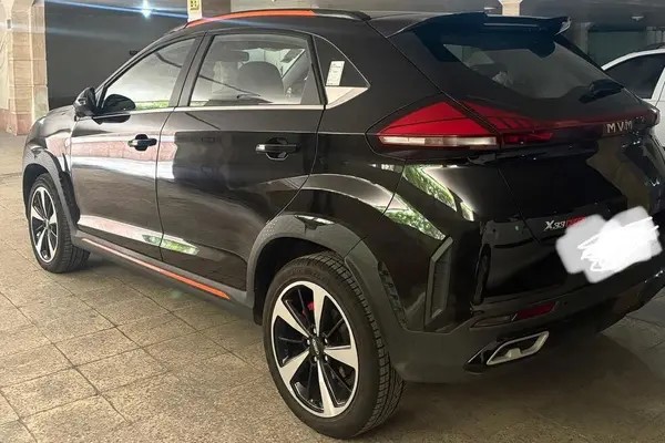 ام وی ام، X33 کراس