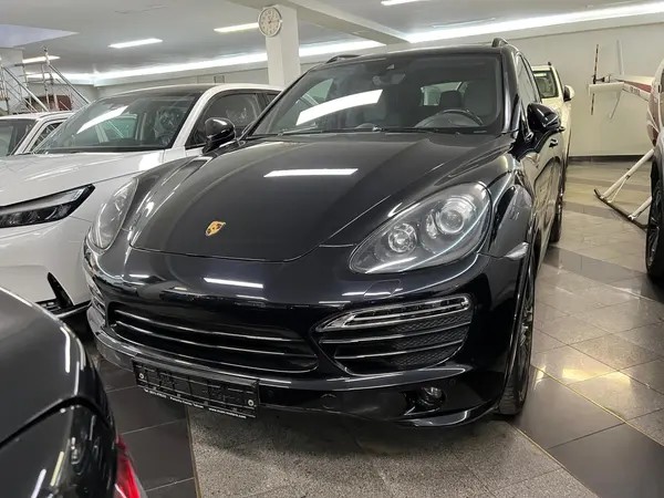 پورشه، کاین