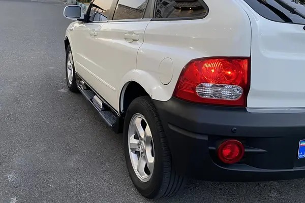 سانگ یانگ (KGM)، اکتیون