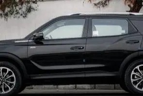 سانگ یانگ (KGM)، کوراندو