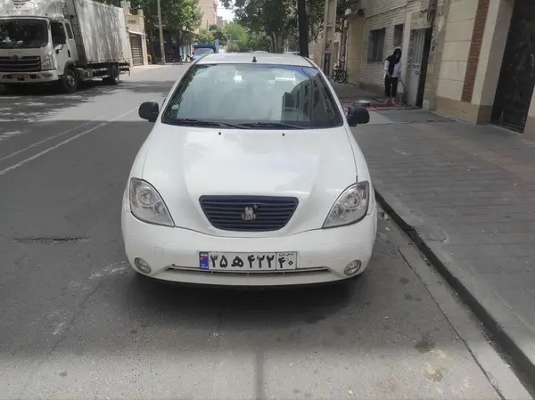 تیبا، صندوق دار
