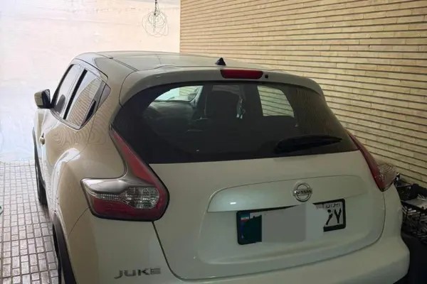 نیسان، جوک