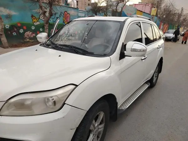 لیفان، X60