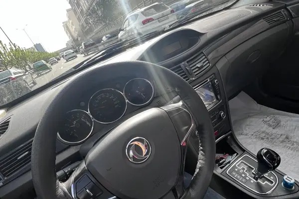 دانگ فنگ، H30 کراس
