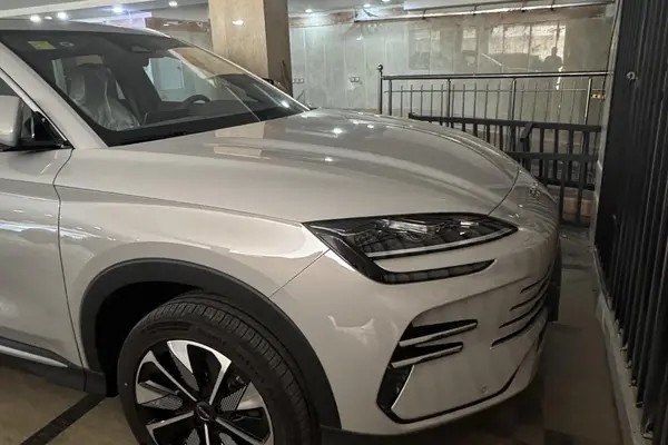 بی وای دی، سانگ پلاس DMi