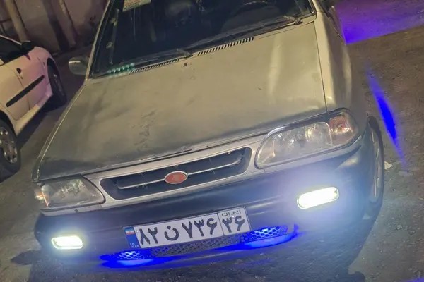 پراید، صندوق دار