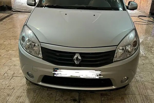رنو، ساندرو