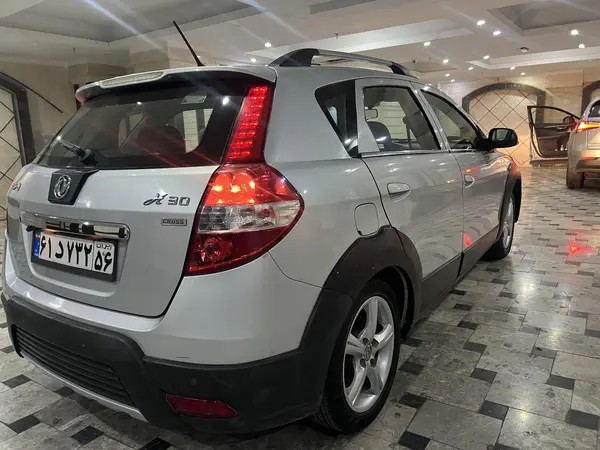 دانگ فنگ، H30 کراس