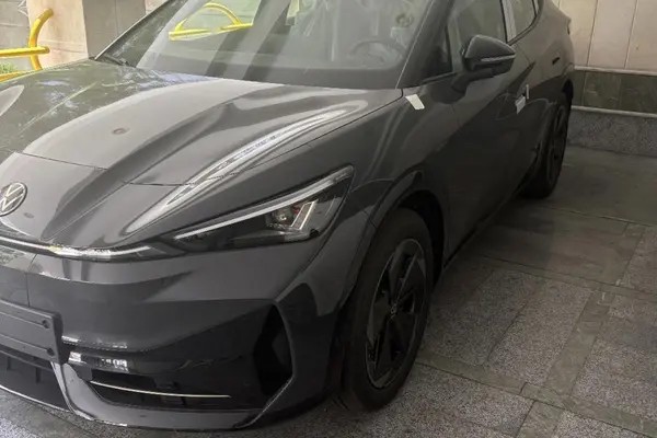 فولکس، آی دی یونیکس