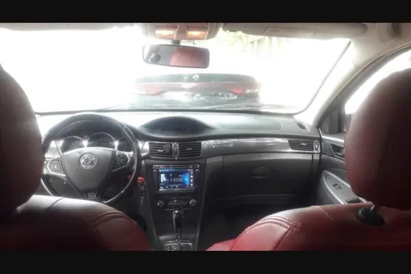 دانگ فنگ، H30 کراس
