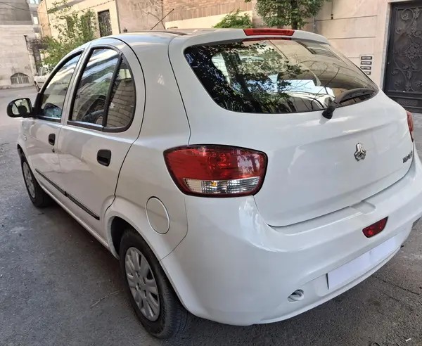 تیبا، هاچ بک