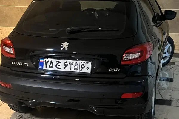 پژو، 207