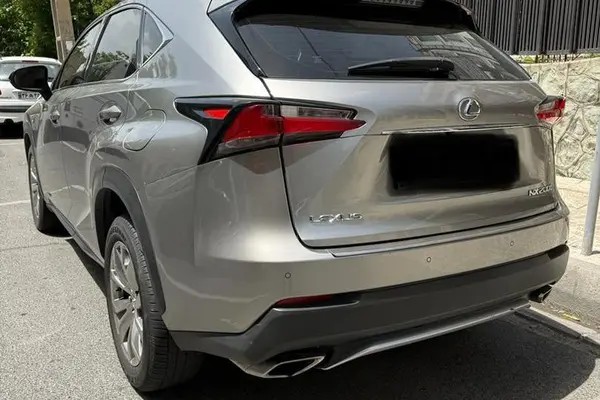 لکسوس، NX