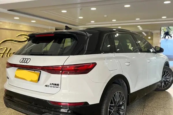 آئودی، Q5 e-tron